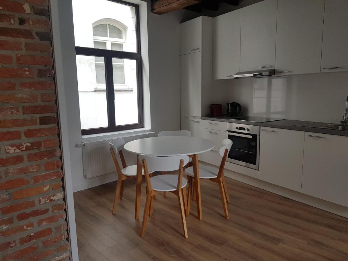 Al In Den Aap Gelogeerd? Apartment แมคเคอเลอ ภายนอก รูปภาพ